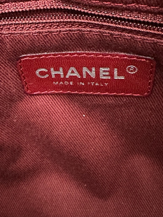 Chanel Cambon Ligne Tote Cream Lambskin | Quilted CC Chain Shoulder Bag (C8) - Picture 15 of 16